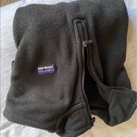 Women’s Patagonia Quarter Zip - Picture 2 of 8